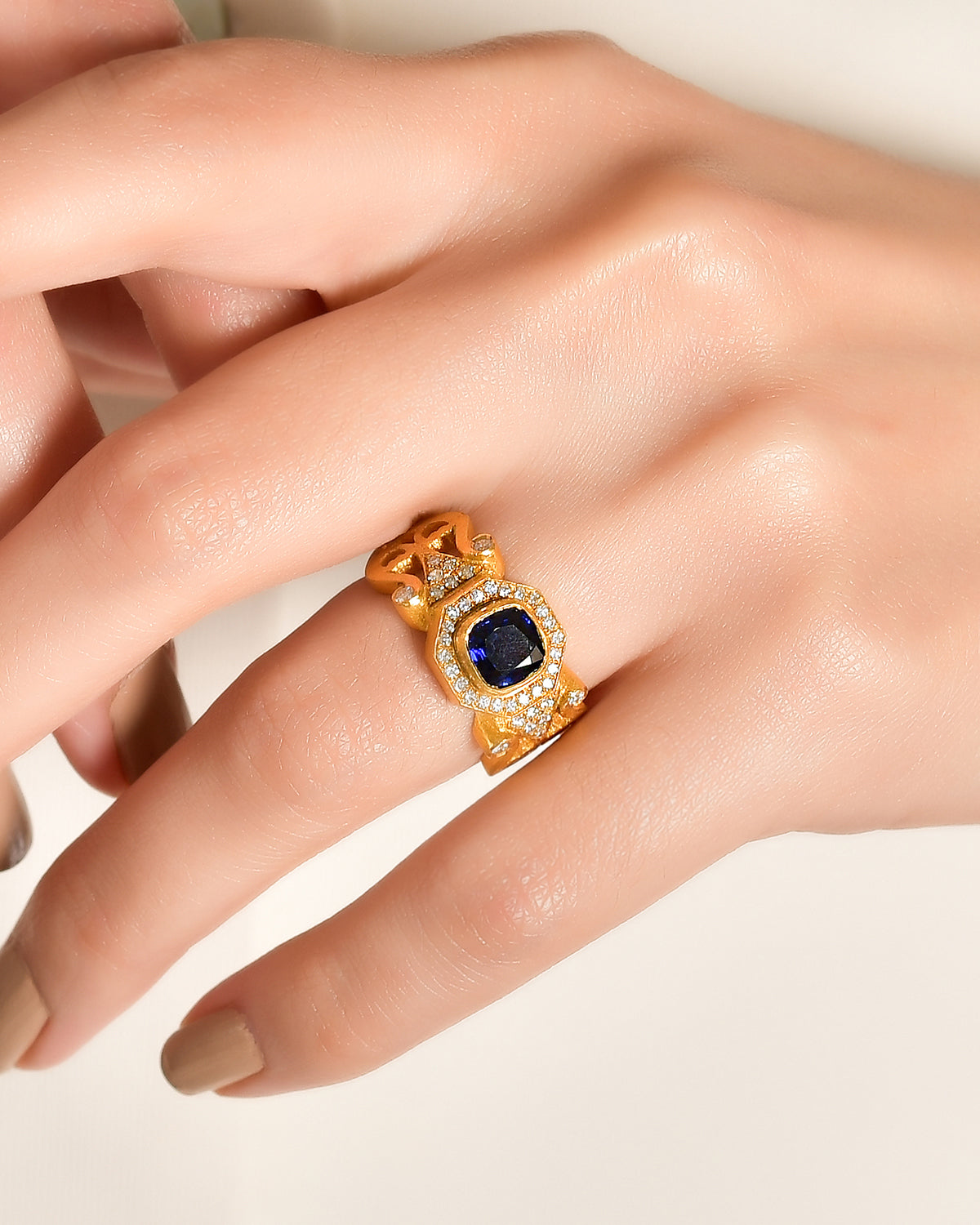 Sapphire Lyre Ring